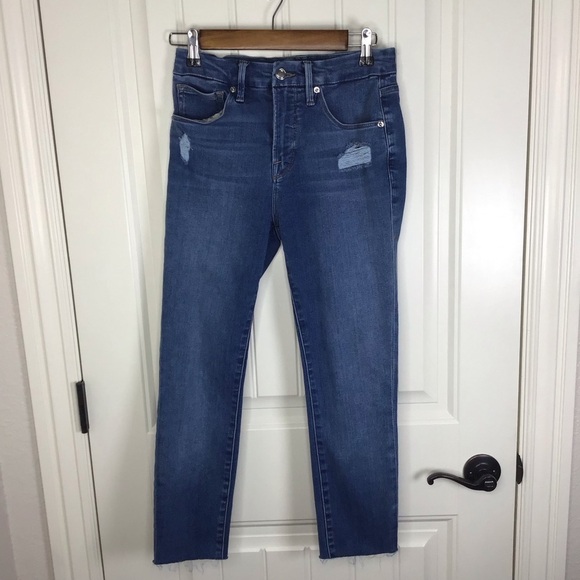Good American Good Legs in Blue431 Size 28P Cropped. - Picture 2 of 10